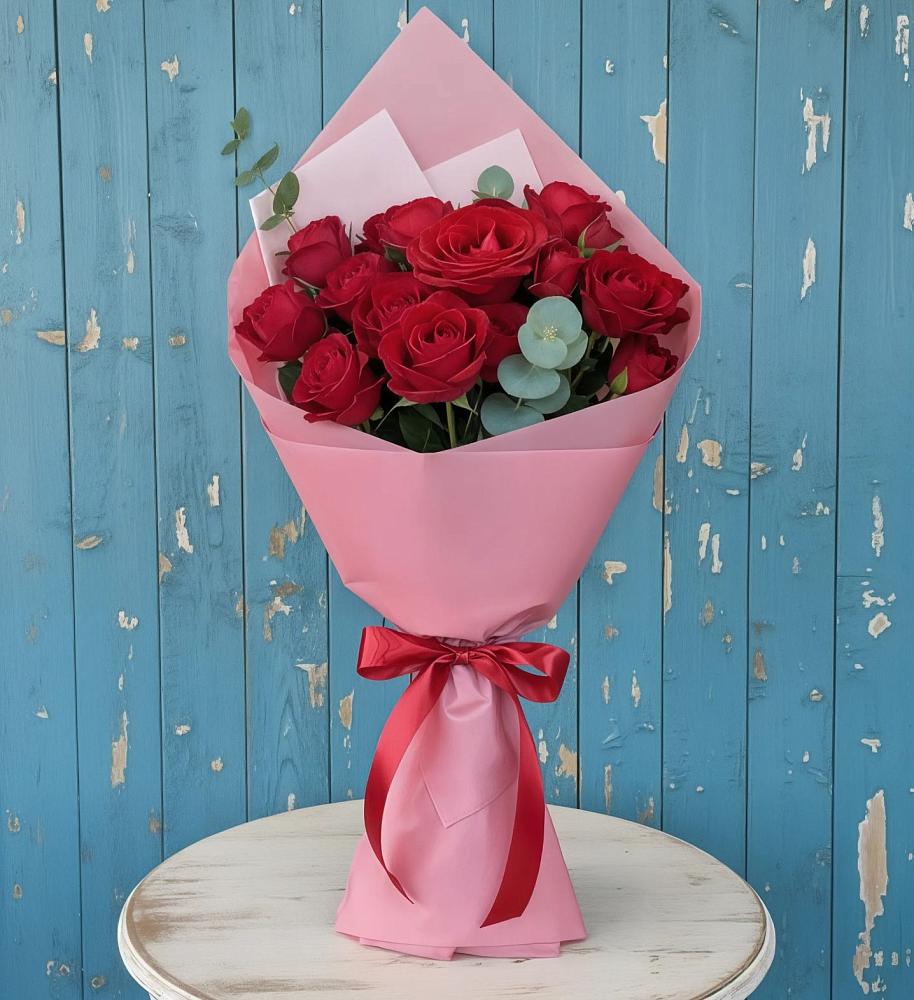 Букет цветов из: Розы в Симе