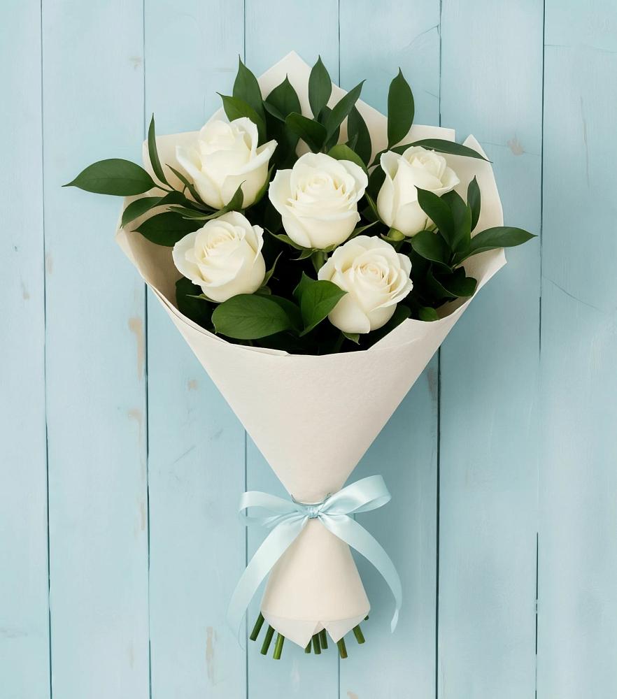 Букет цветов из: Розы в Симе