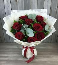 Букет цветов из:  Розы #REPLACE_PRED# Симе