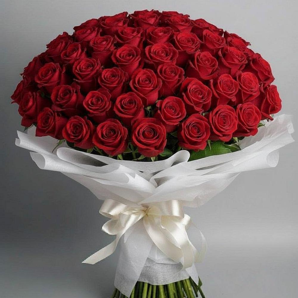 Букет 101 Красная роза Блэк Мэджик в Симе