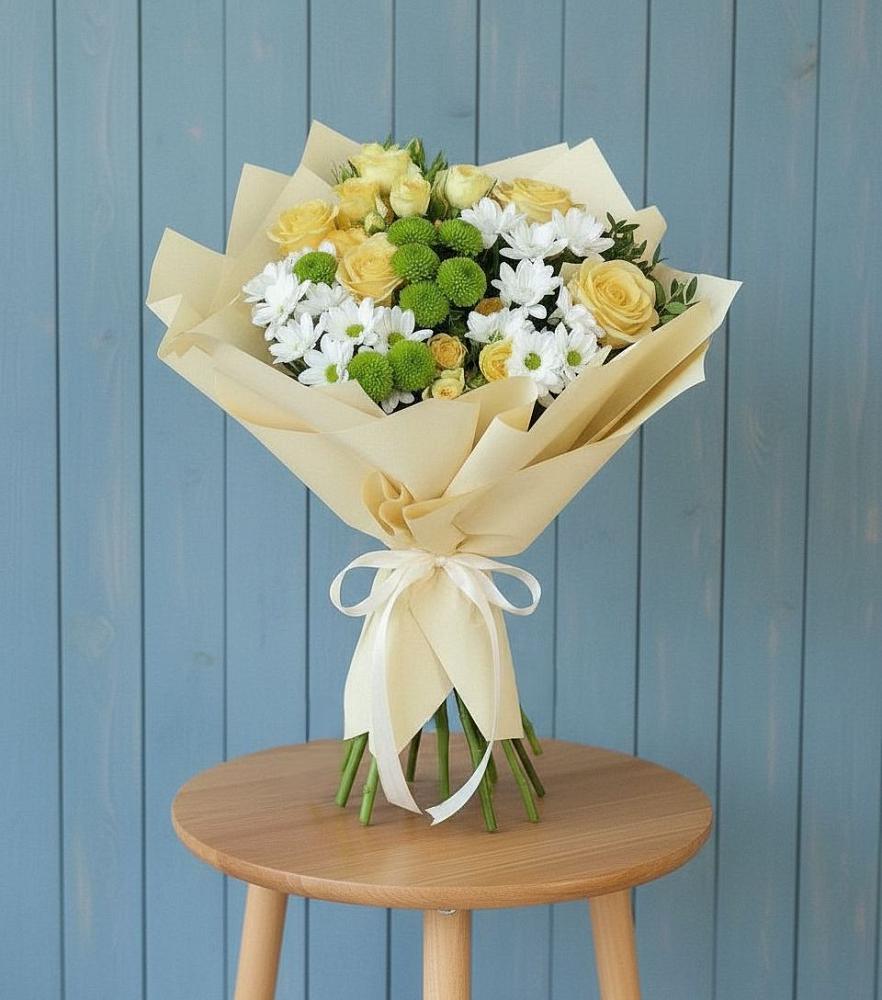 Букет цветов из: Хризантемы и Розы в Симе