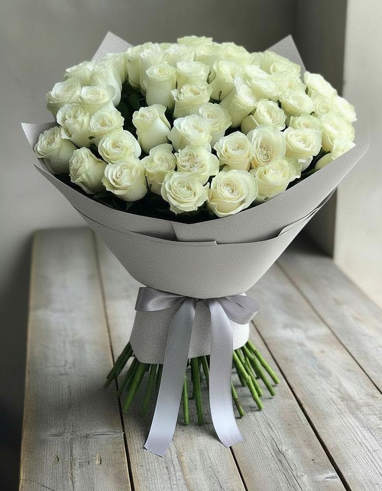 Букет 35 Белых роз в Симе