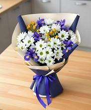 Букет цветов из:  Розы, Ирисы и Хризантемы в Симе