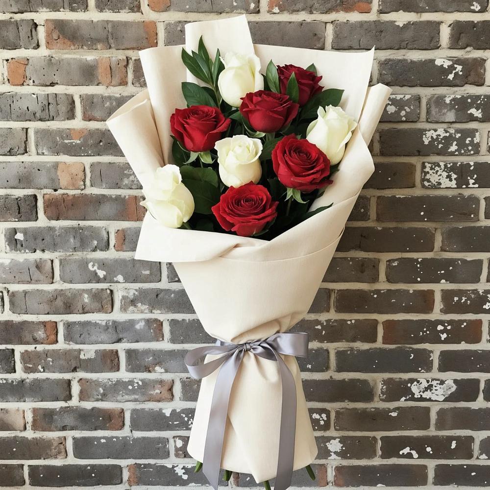 Букет цветов из: Розы в Симе