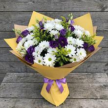 Букет цветов из:  Ирисы, Хризантемы и Ромашки в Симе