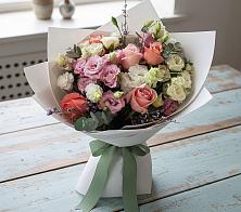 Букет цветов из:  Розы, Лизиантусы и Гвоздики #REPLACE_PRED# Симе